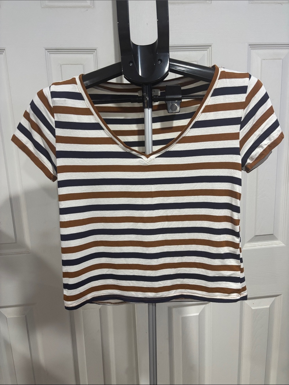 Striped V-Neck Cropped Tee in White, Brown & Navy